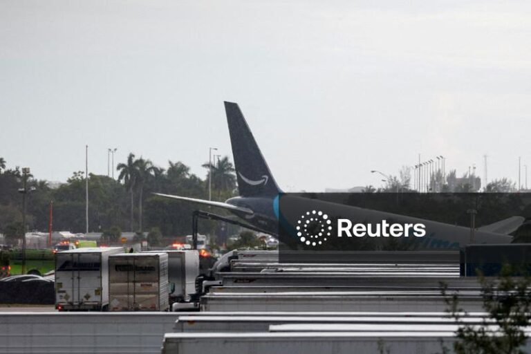 Cargo plane crash in Miami, Florida